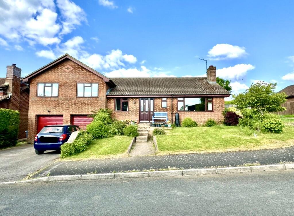 Main image of property: Waverley Close, Odiham