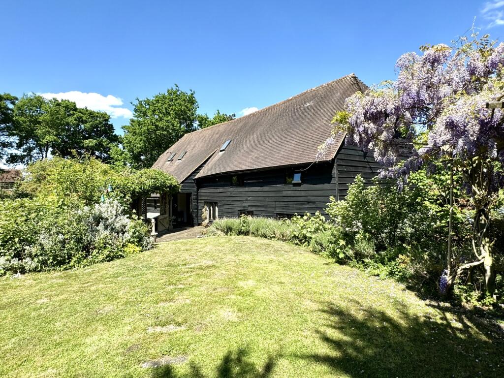 Main image of property: London Road, Hook