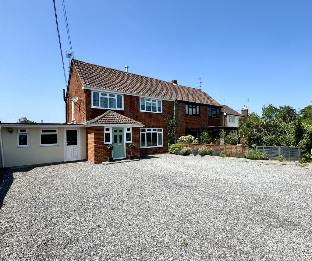 Main image of property: The Hurst, Winchfield