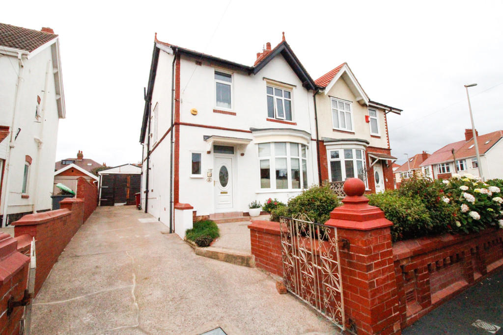 3 bedroom semidetached house for sale in Arundel Avenue, Bispham, FY2