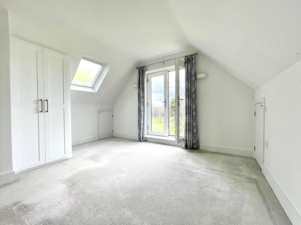 Additional property image - St. Gregorys Road, Stratford-Upon-Avon, Warwickshire, CV37