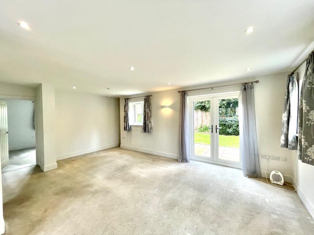 Additional property image - St. Gregorys Road, Stratford-Upon-Avon, Warwickshire, CV37