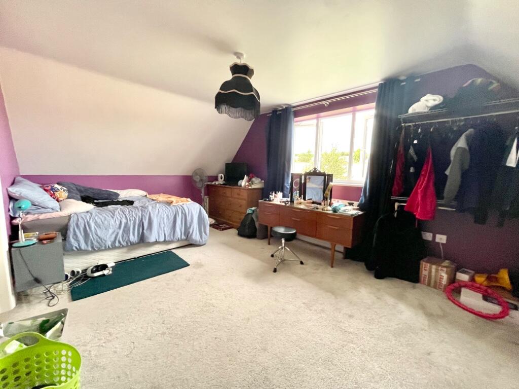 Additional property image - Luddington Road, Stratford-Upon-Avon, Warwickshire, CV37