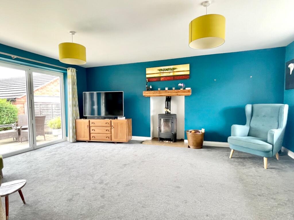 Additional property image - Luddington Road, Stratford-Upon-Avon, Warwickshire, CV37