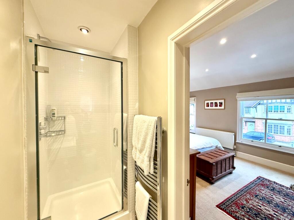 Additional property image - Albany Road, Stratford-Upon-Avon, Warwickshire, CV37