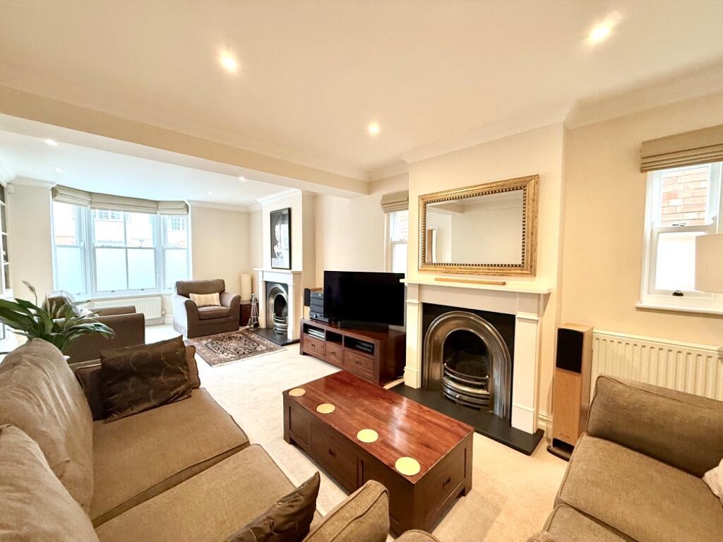 Additional property image - Albany Road, Stratford-Upon-Avon, Warwickshire, CV37