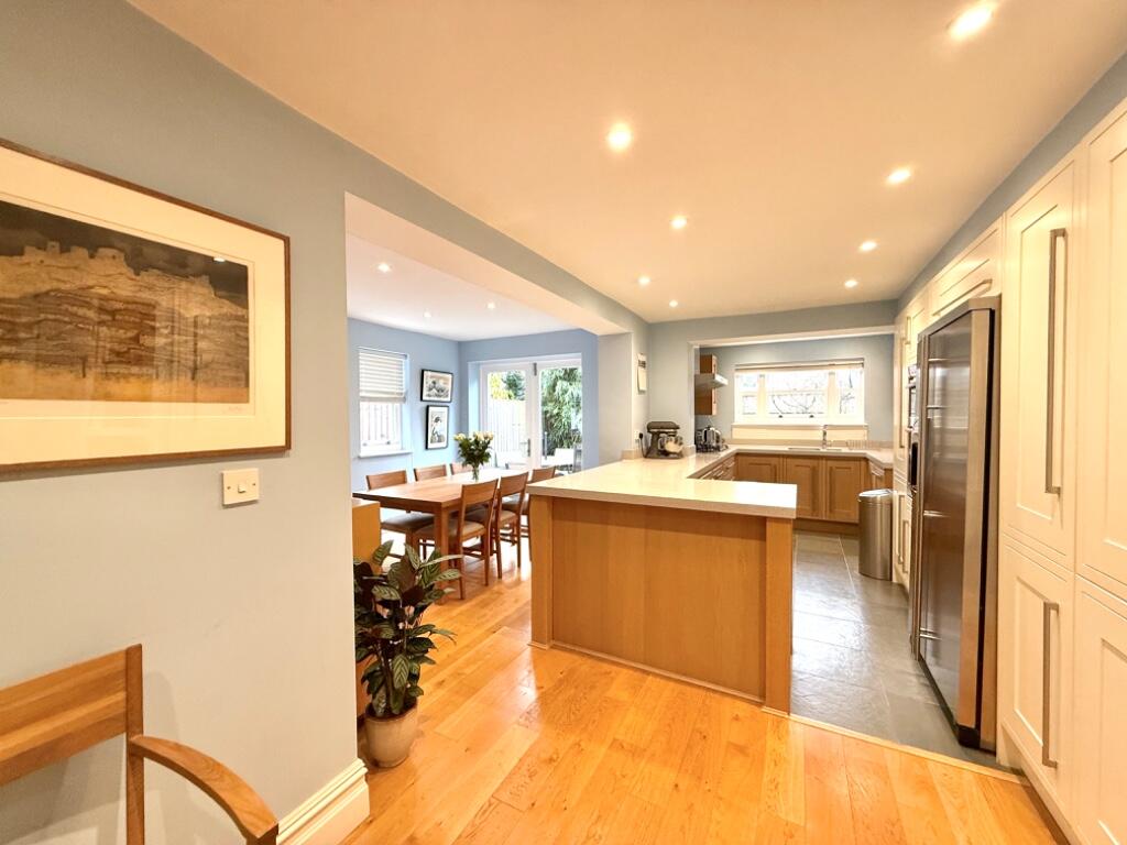 Additional property image - Albany Road, Stratford-Upon-Avon, Warwickshire, CV37