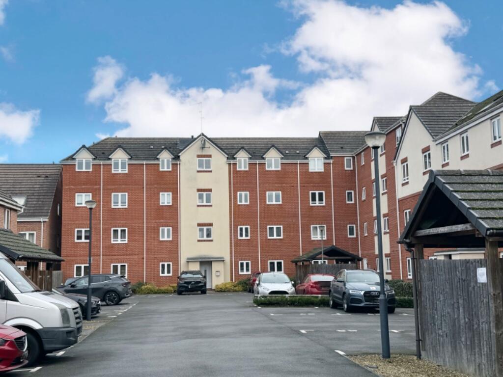 Main image of property: Hamlet Way, Stratford-Upon-Avon, Warwickshire, CV37