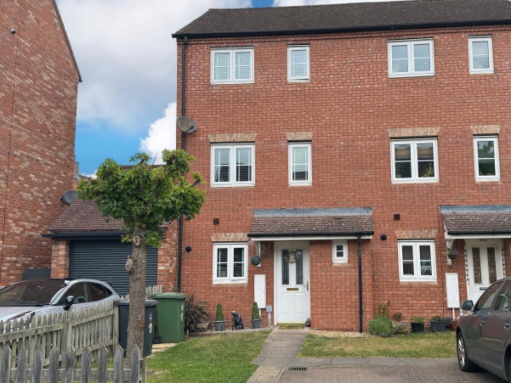 Main image of property: Congreve Way, Stratford-Upon-Avon, Warwickshire, CV37
