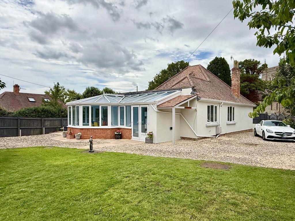 Main image of property: Alderminster, Stratford upon Avon