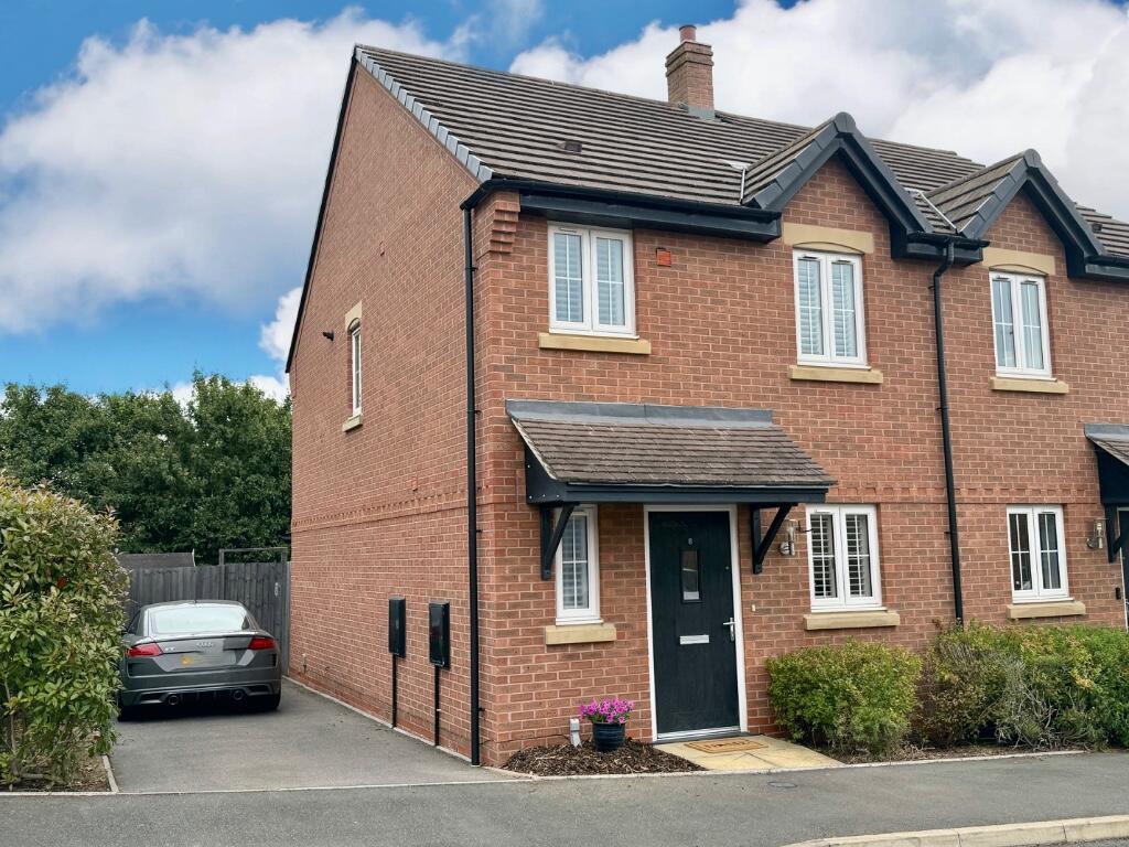 Main image of property: Maize Lane, Stratford-Upon-Avon, Warwickshire, CV37