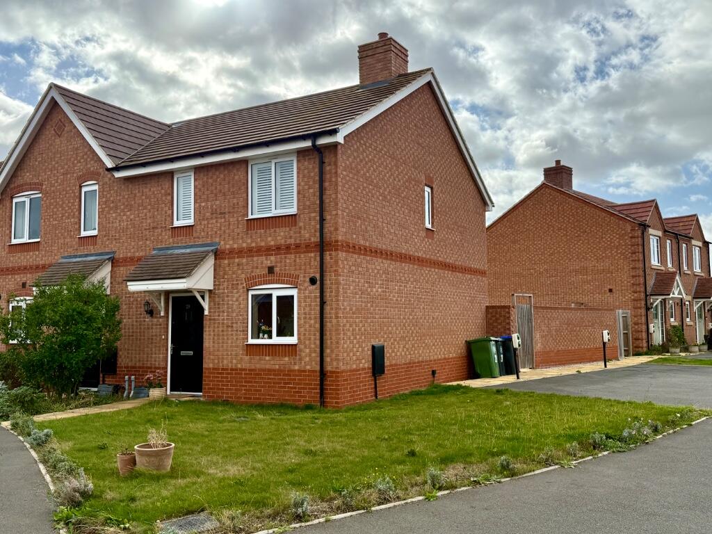 Main image of property: Blackberry Lane, Stratford-Upon-Avon, Warwickshire, CV37