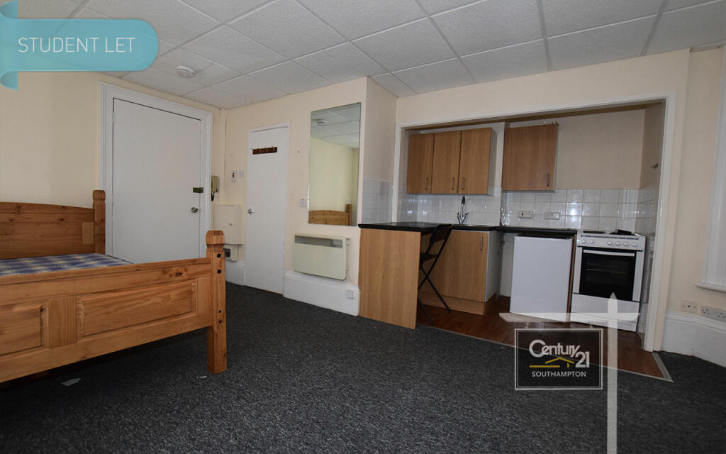 Studio flat for rent in |Ref: R152165|, Westwood Road Southampton Hampshire SO17 1DN, SO17