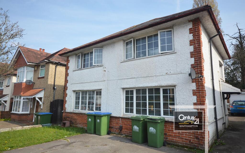 Main image of property: |Ref: R153218|, Athelstan Road, Southampton, SO19 4DB