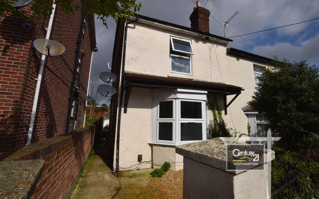 Main image of property: |Ref: R191949|, Southcliff Road, Southampton, SO14 6HQ