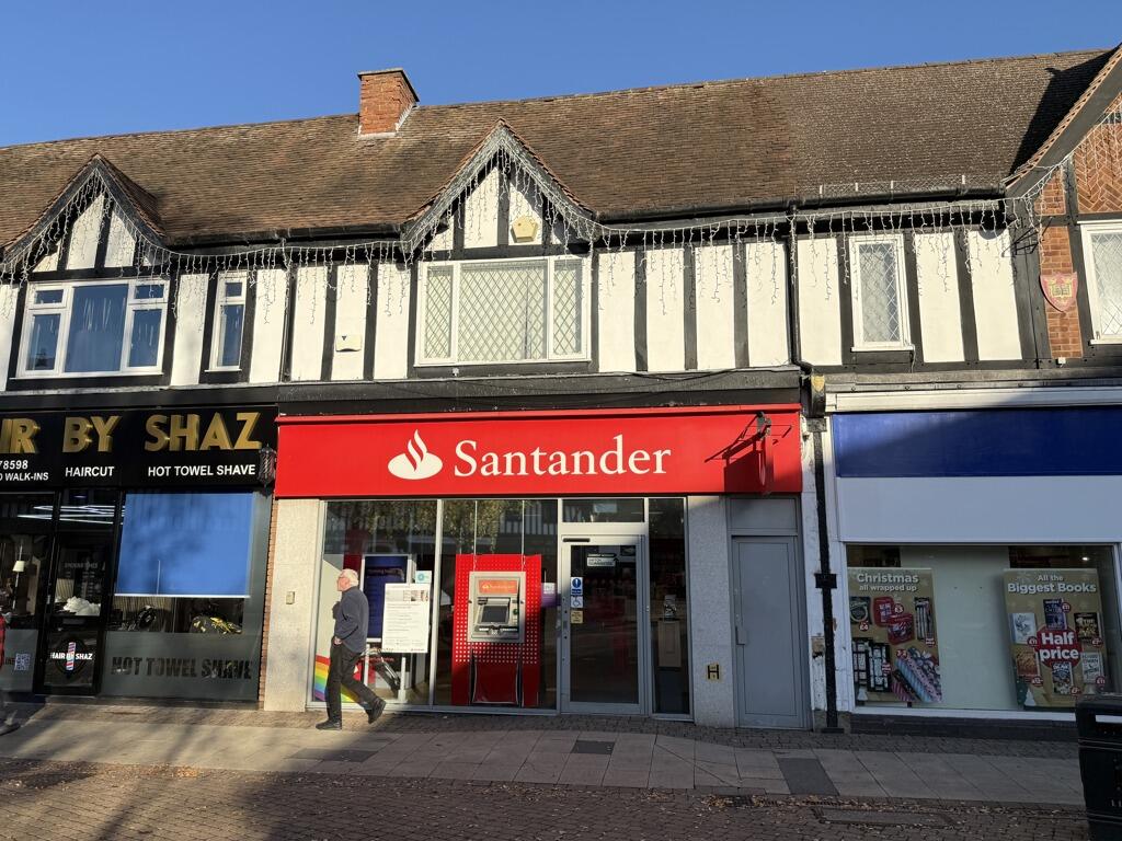 Main image of property: 15 Victoria Square, Droitwich, Worcestershire, WR9