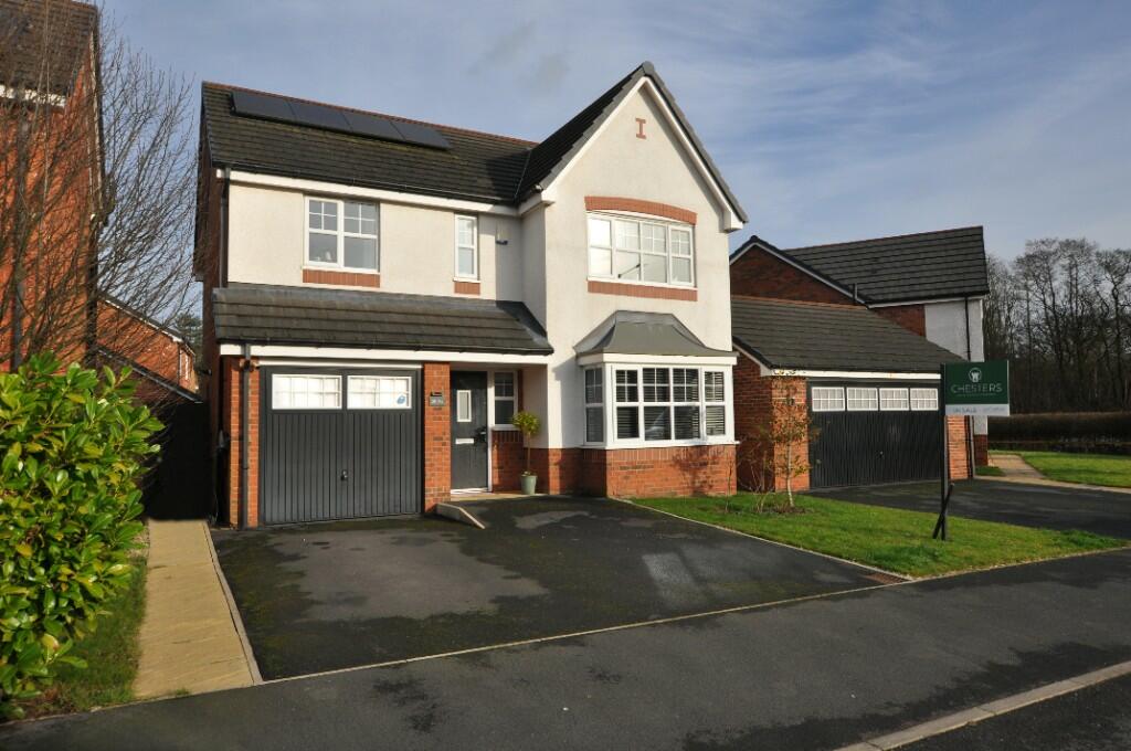 4 bedroom detached house for sale in Duxbury Manor Way, Chorley, Lancashire, PR7