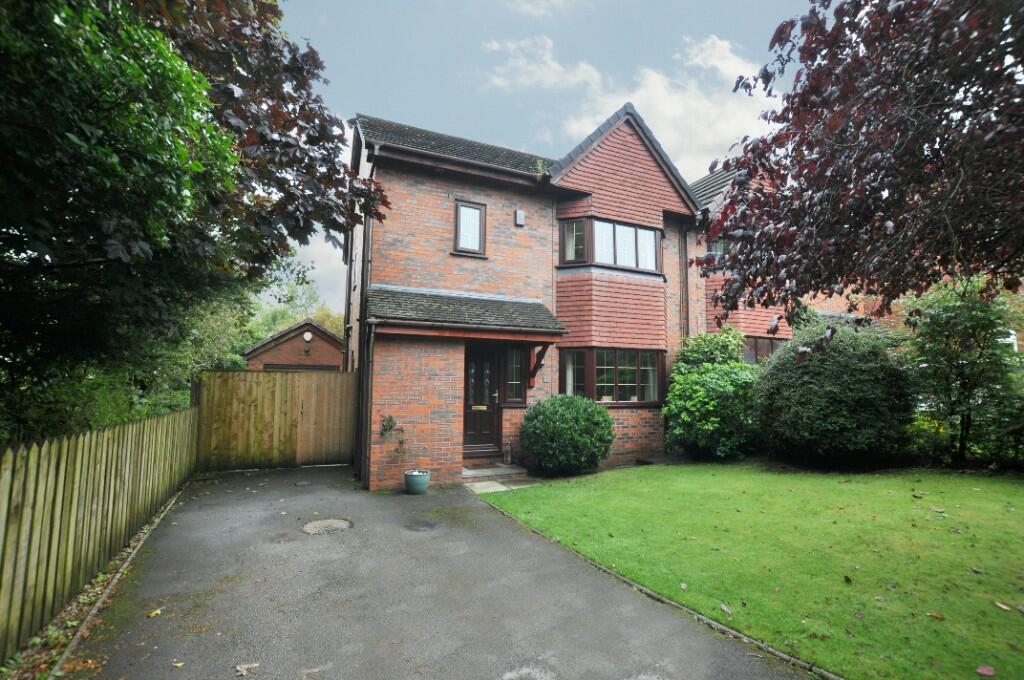 3 bedroom semi-detached house for sale in Albion Street, Westhoughton, BL5