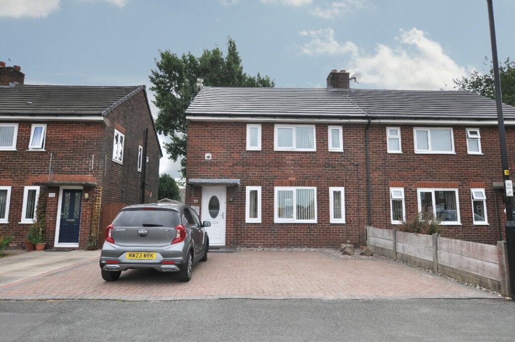 Main image of property: Windsor Avenue, Adlington, PR7