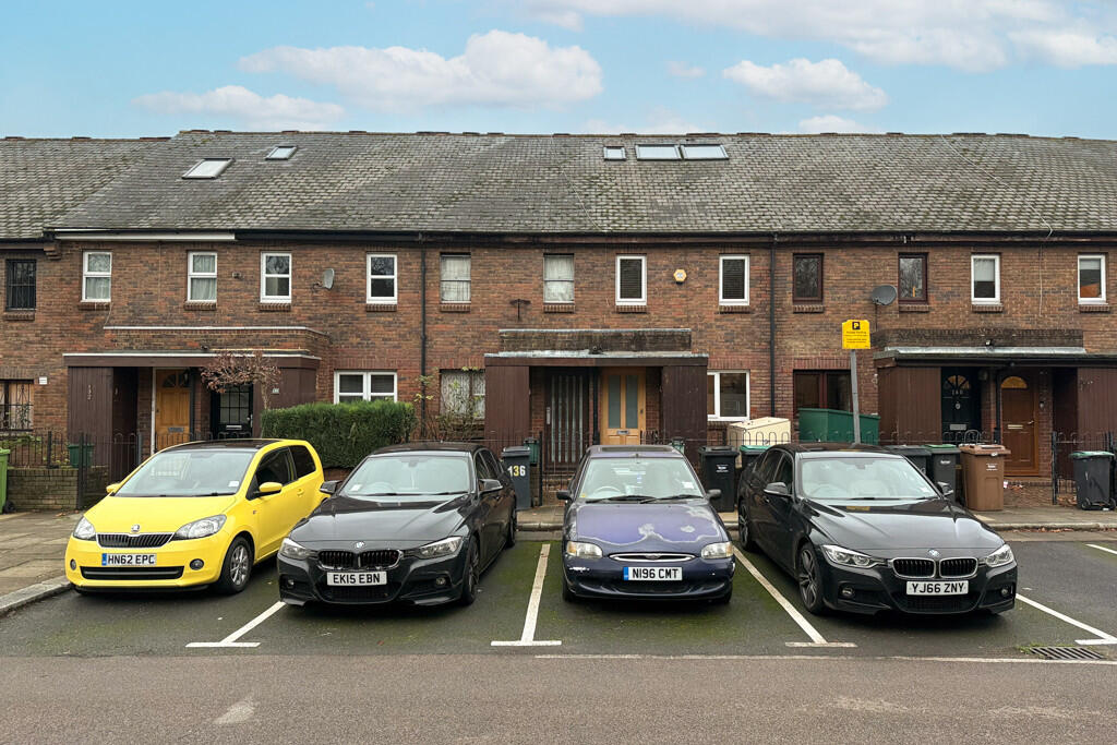 Main image of property: Stonebridge Road, London, N15