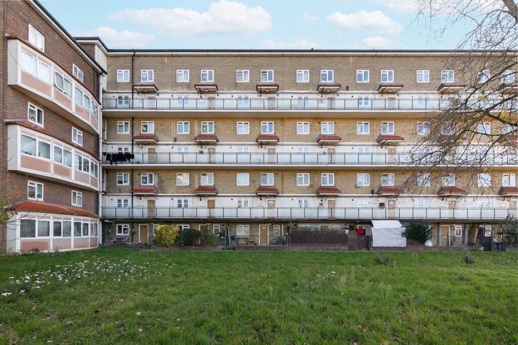 Main image of property: Weir Hall Road, London, N17