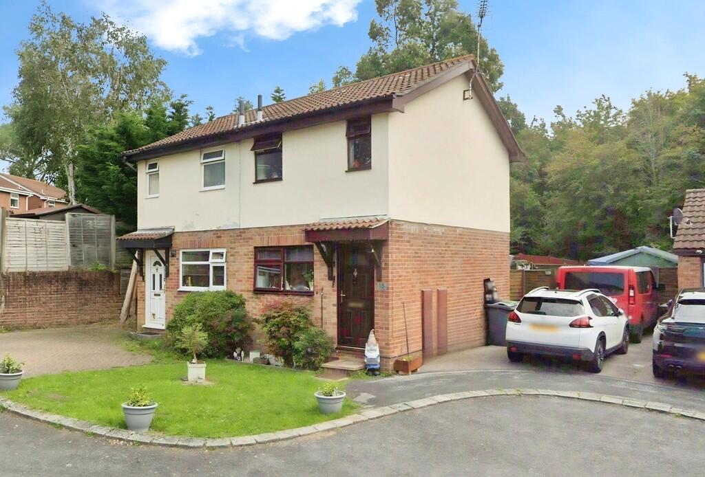 Main image of property: Cornbrook Grove, Waterlooville
