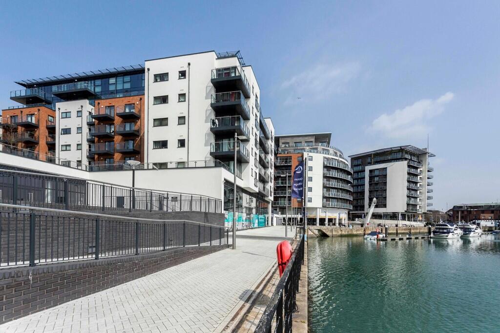 Main image of property: The Blake Building, Admirals Quay