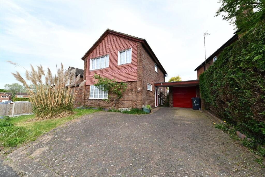 Main image of property: Dawlish Close, Stevenage