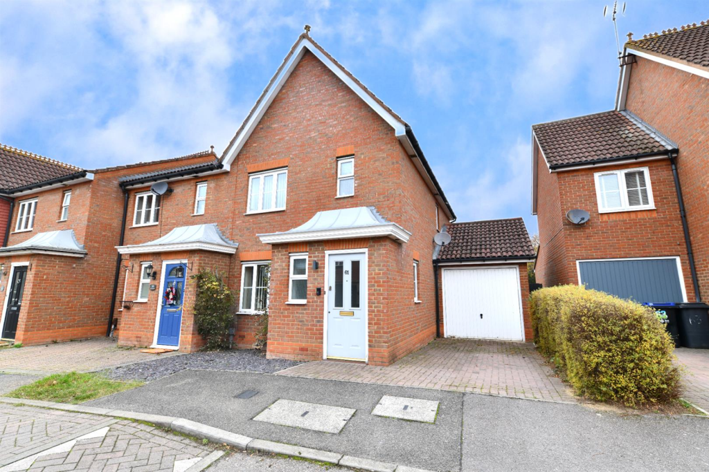 Main image of property: The Beacons, Stevenage