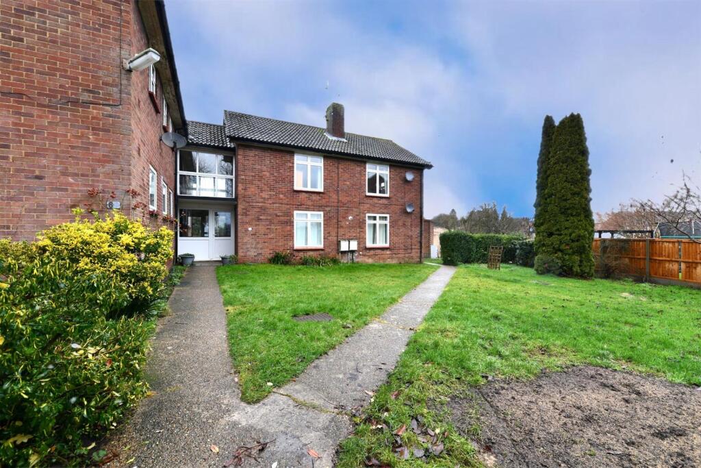Main image of property: Moors Ley, Walkern, Stevenage