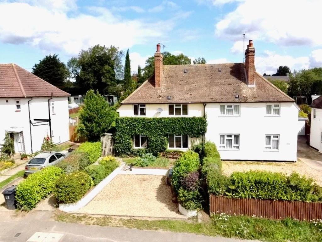 3 bedroom semidetached house for sale in Stevenage Road, Walkern