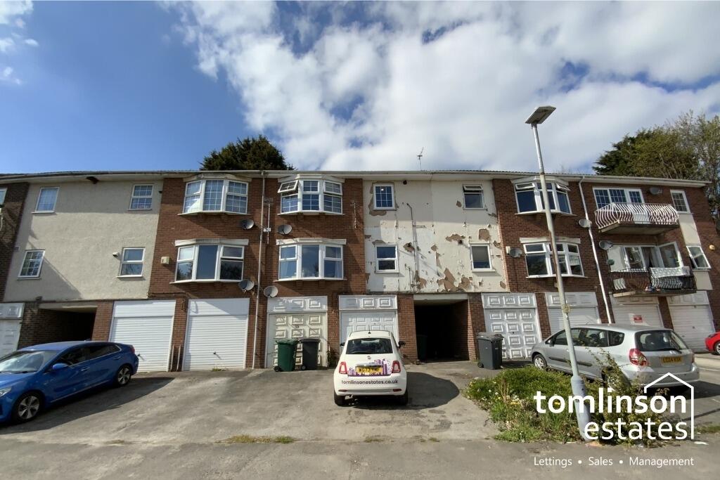 Main image of property: Colwick Lodge, Carlton, NG4 1DW