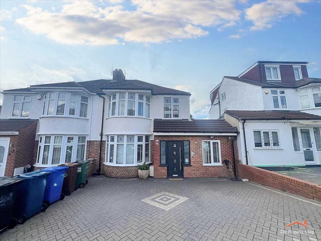 4 bedroom semi-detached house