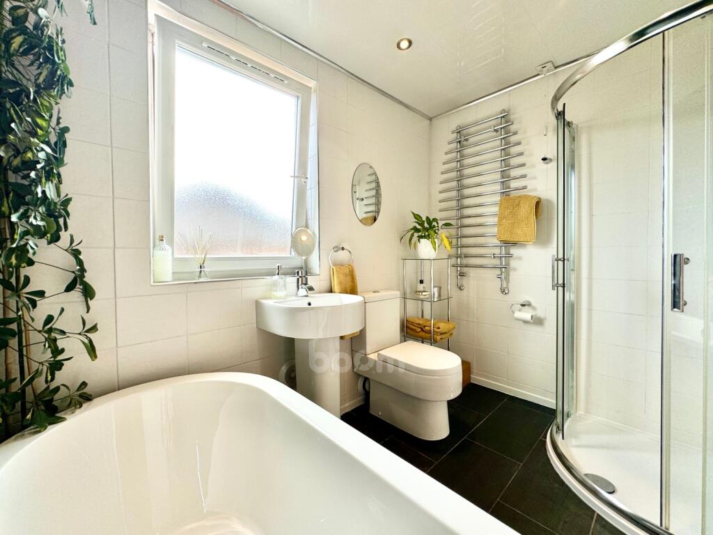 4 bedroom detached house for sale in 10A Barrmill Road, Beith, KA15