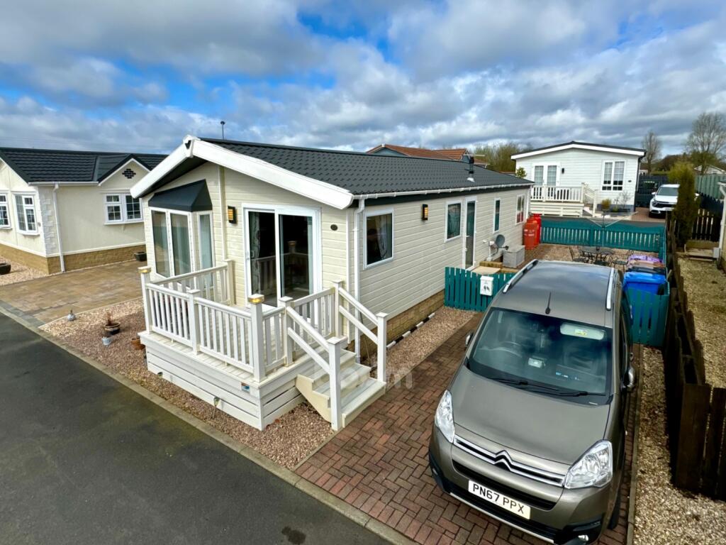 2 bedroom park home for sale in 23 Willow Park, Burnhouse, Beith, KA15