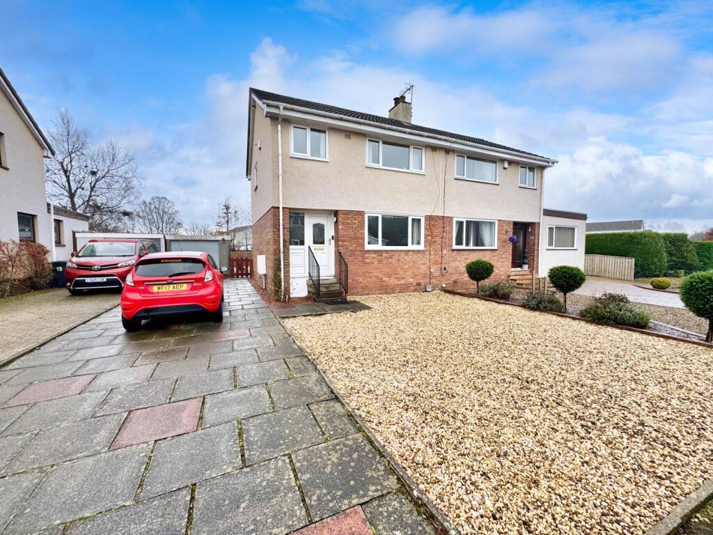 3 bedroom semi-detached house