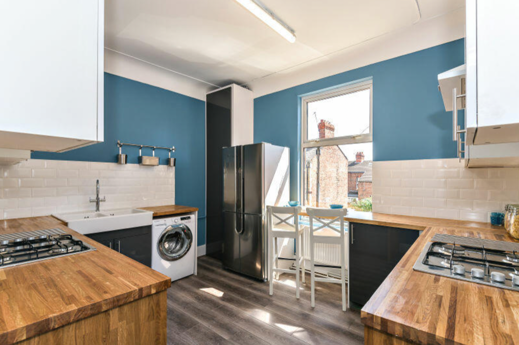 Main image of property: 1 Ferndale Road, Liverpool, Merseyside, L15