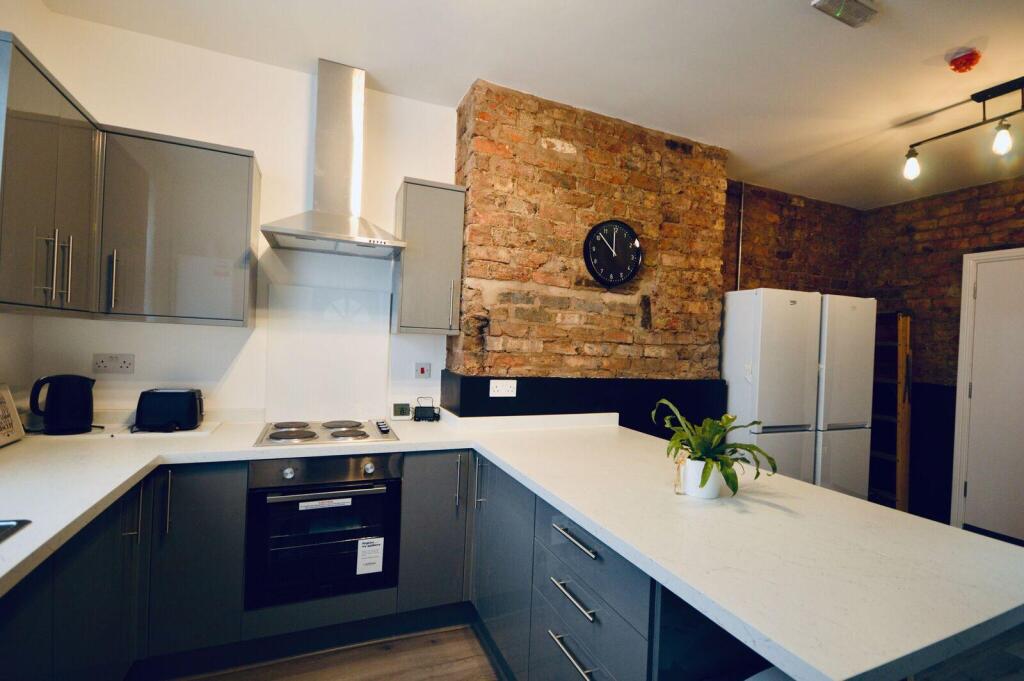 Main image of property: Aigburth Road, Liverpool