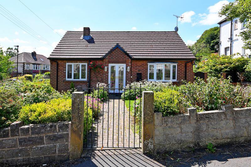 2 bedroom detached bungalow for sale in Brooklands Avenue, Fulwood