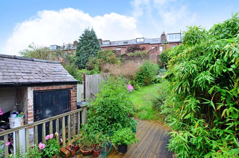 4 bedroom terraced house for sale in Oakbrook Road, Nether Green