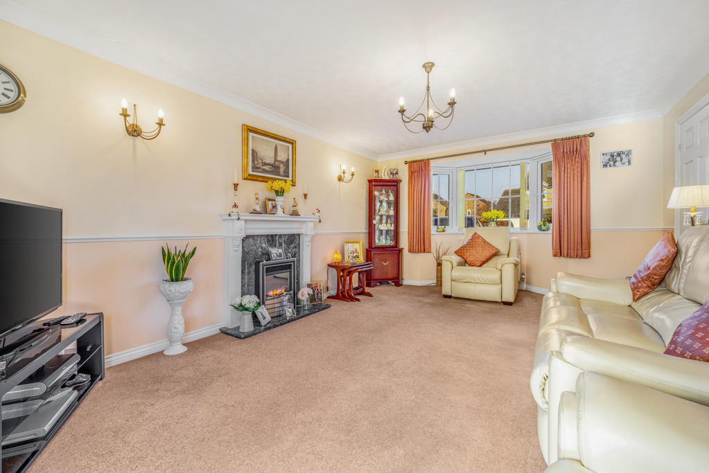 4 bedroom detached house for sale in The Chase, Boston, Lincolnshire