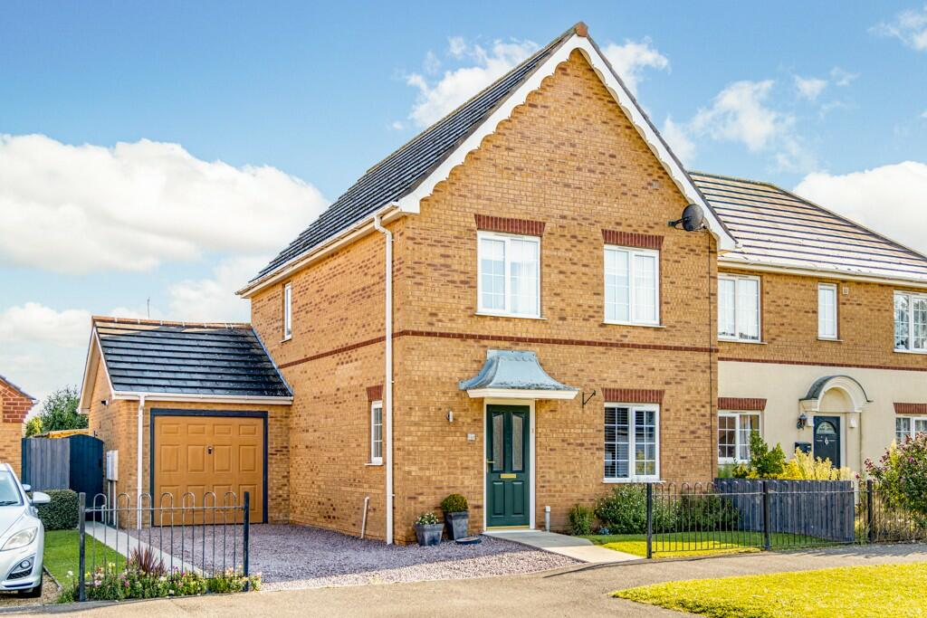 3 bedroom semidetached house for sale in Rider Gardens, Fishtoft PE21
