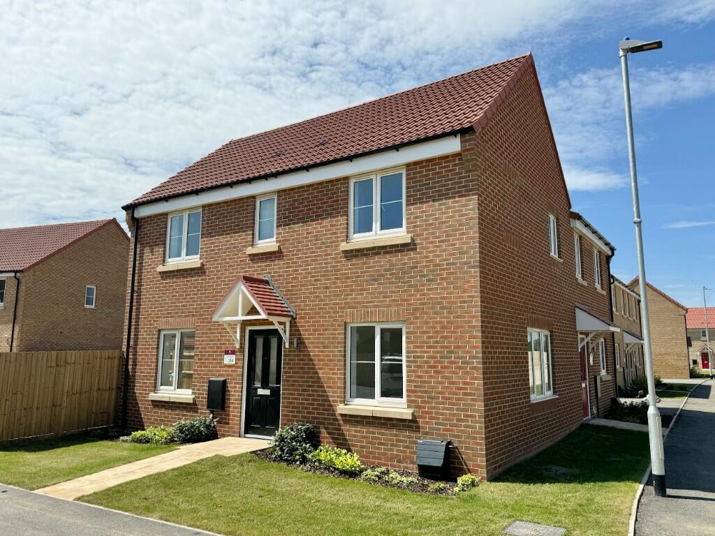 3 bedroom detached house for sale in Frampton Gate, Middlegate Rd