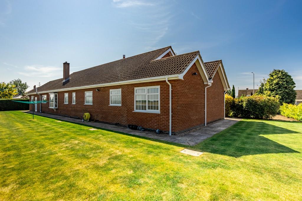 3 bedroom bungalow for sale in Wainfleet Road, Boston, Lincolnshire