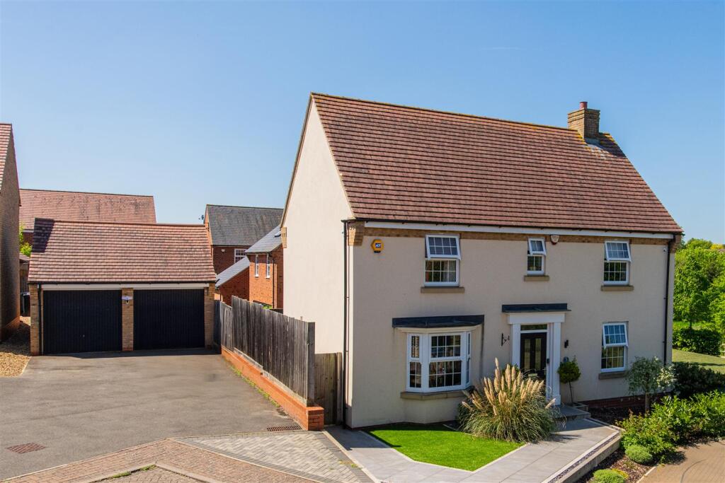 Main image of property: Oulton Close, Burton Latimer