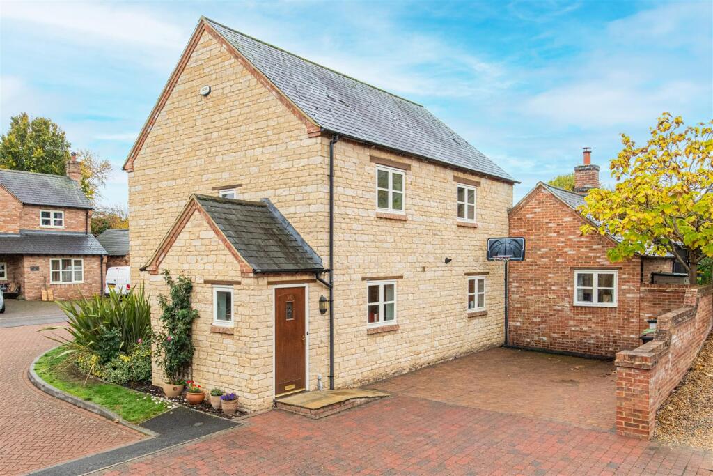 Main image of property: Norlinton Close, Orlingbury, Kettering