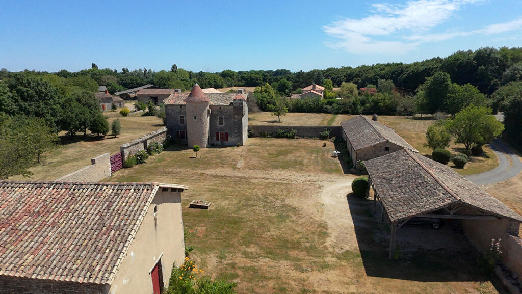 Main image of property: Poitou-Charentes, Deux-Sèvres, Lezay