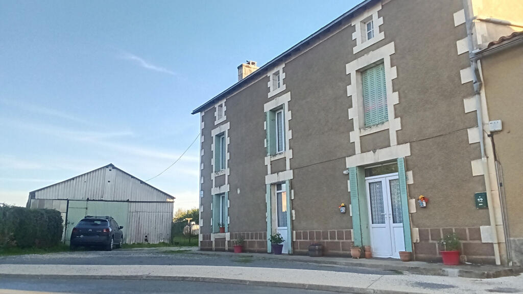 Main image of property: Poitou-Charentes, Vienne, Champniers