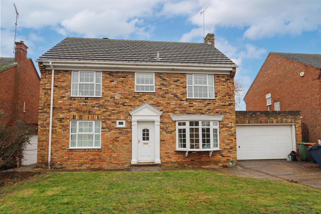 Main image of property: Grange Gardens, Heath and Reach, Leighton Buzzard
