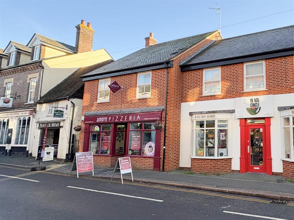 Main image of property: Roebuck Mews, Leighton Buzzard